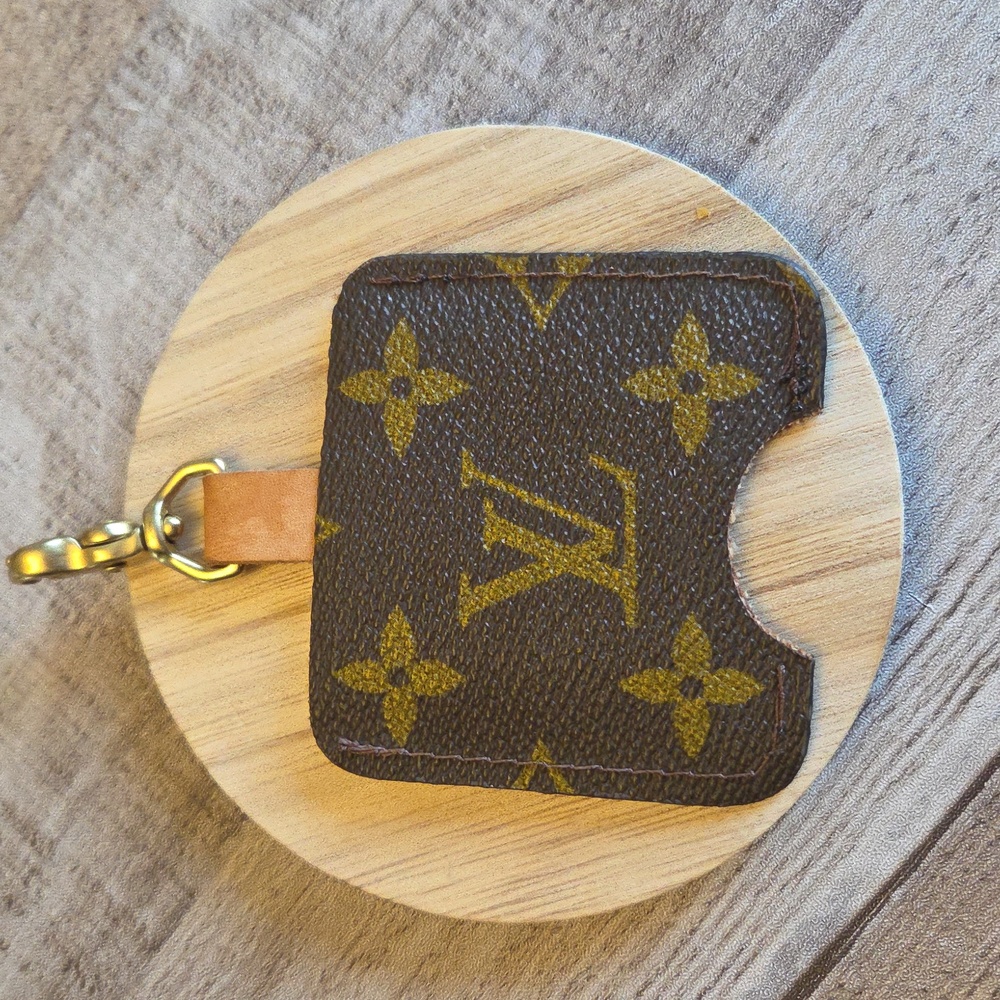 Spark*l AUTHENTIC Louis Vuitton Monogram Hand Sanitizer Holder